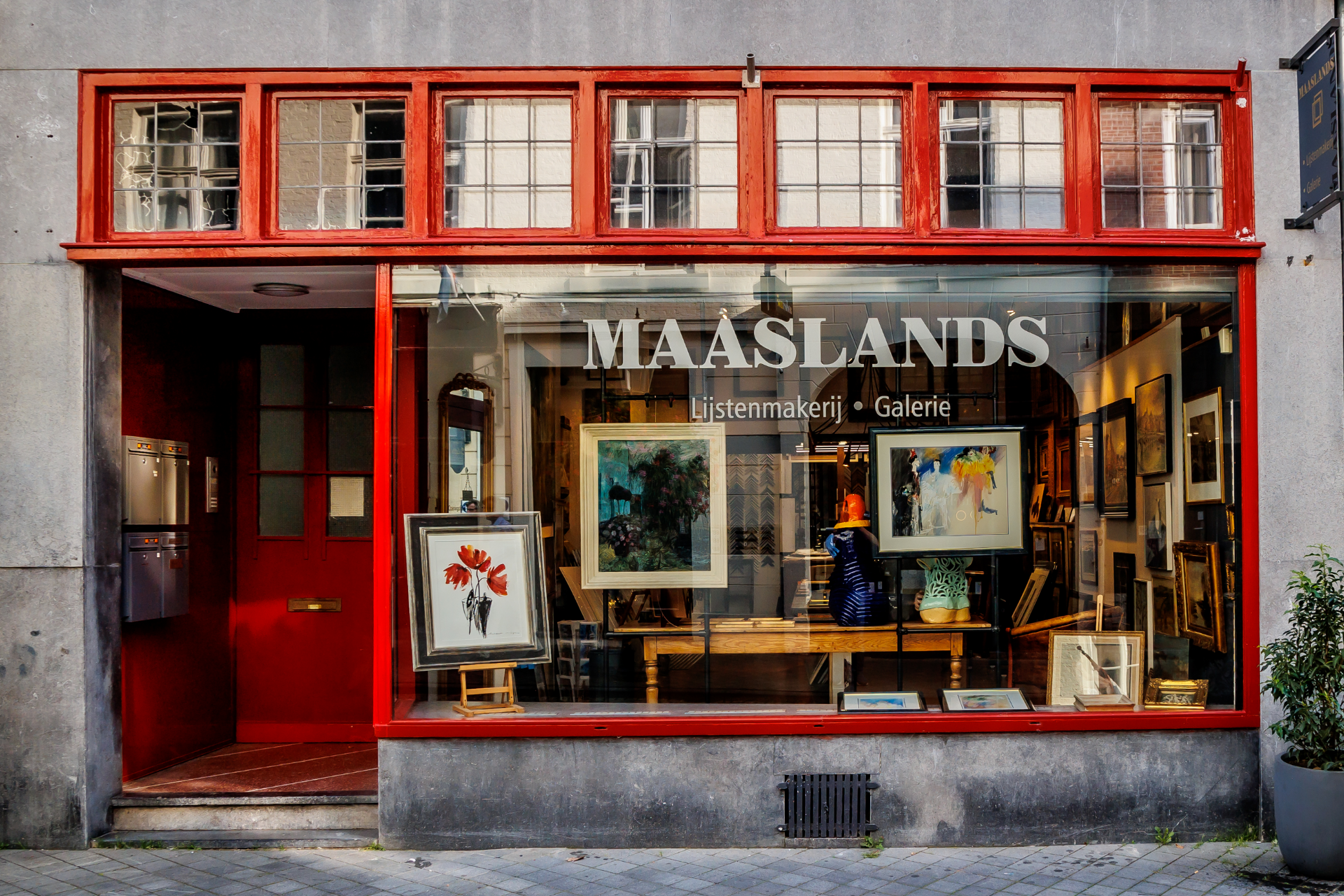 Maaslands